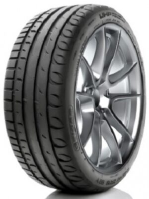 235/45R17