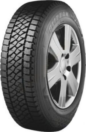 215/60R17C BLIZZAK W810 104H